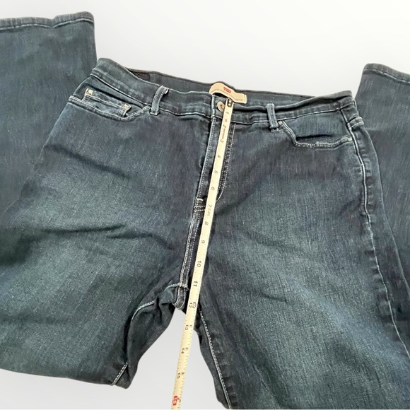 Levi’s 512 High Rise Bootcut Blue Jeans - Picture 6 of 16